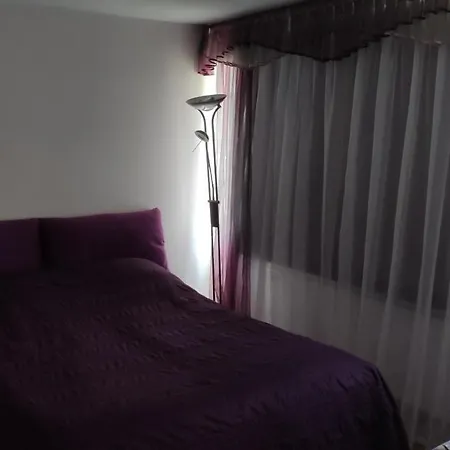 Astra Centre Apartmán *